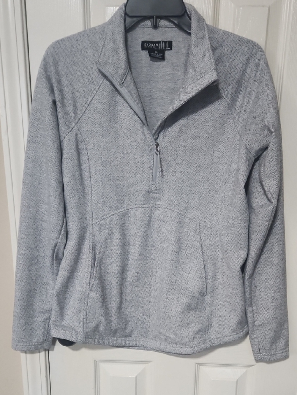 Kyodan/ Signature Light Heather Gray Crewneck Sweatshirt. LightWait Super Soft.